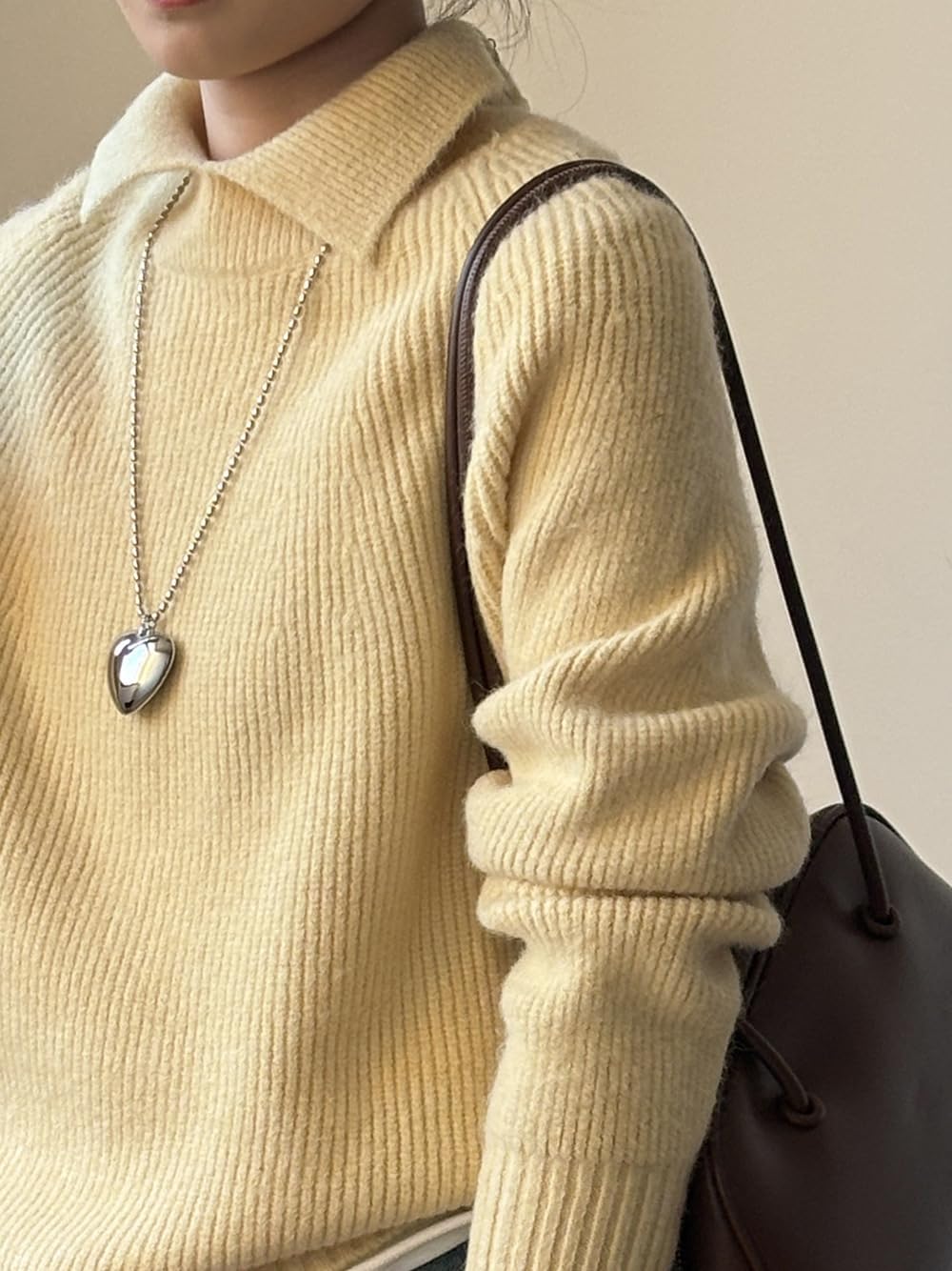 [Caividom] 秋冬 マルチスタイリングセーター レディース ゆるふわニット オーバーサイズデザイン 翻襟長袖 韓国 体型カバ