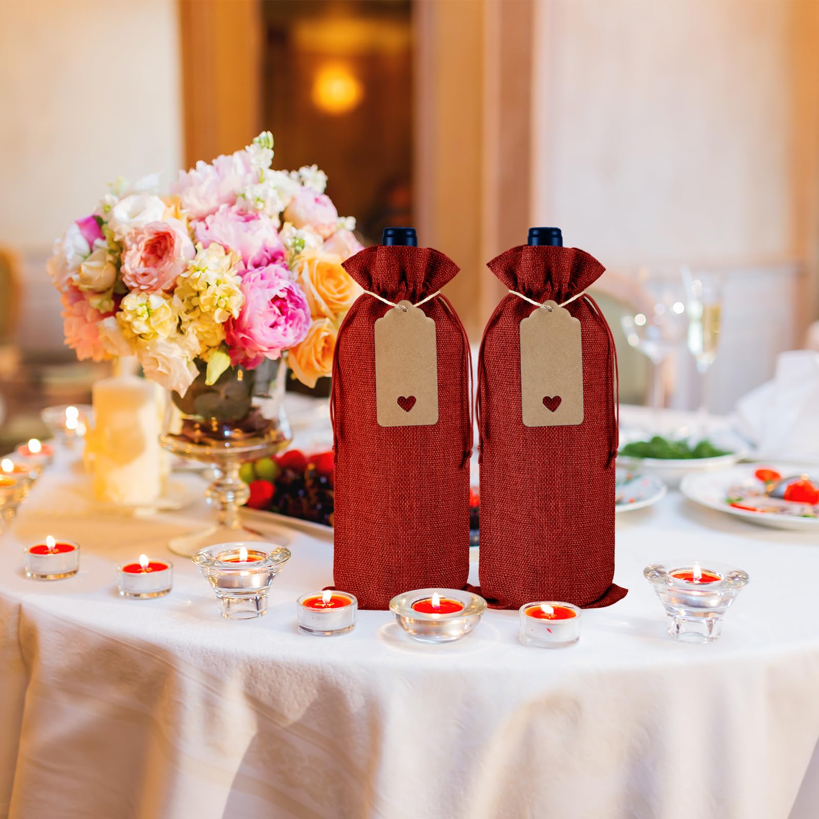 Windyun Lot de 100 sacs à vin en toile de jute avec cordon de serrage avec étiquettes 15 x 35 cm pour mariage, anniversaire, dégustation, Noël, voyage, fête (rouge vin)