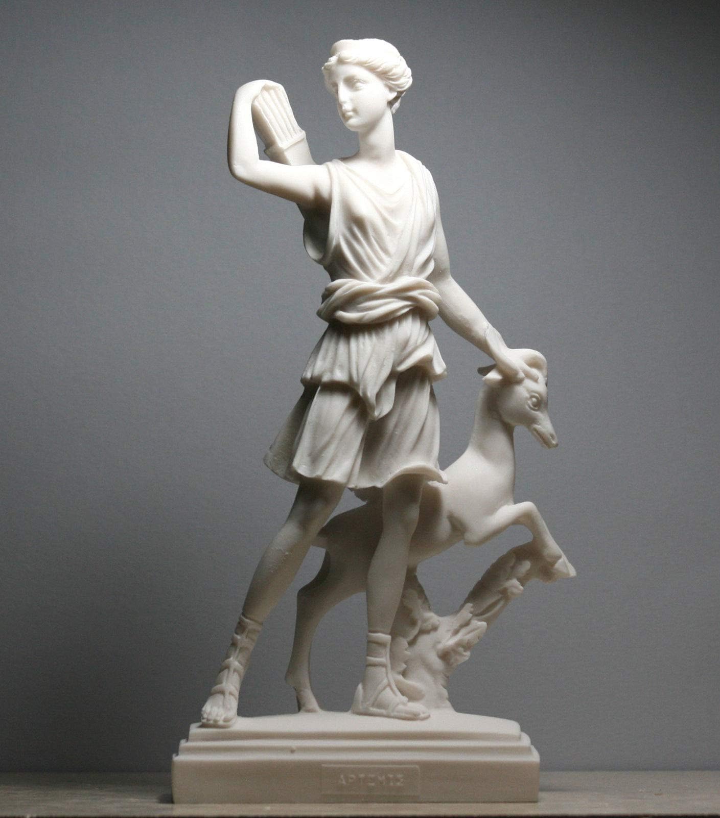 Amazon.com: Ebros Greek Roman Goddess of The Hunt Moon and Nature Diana ...