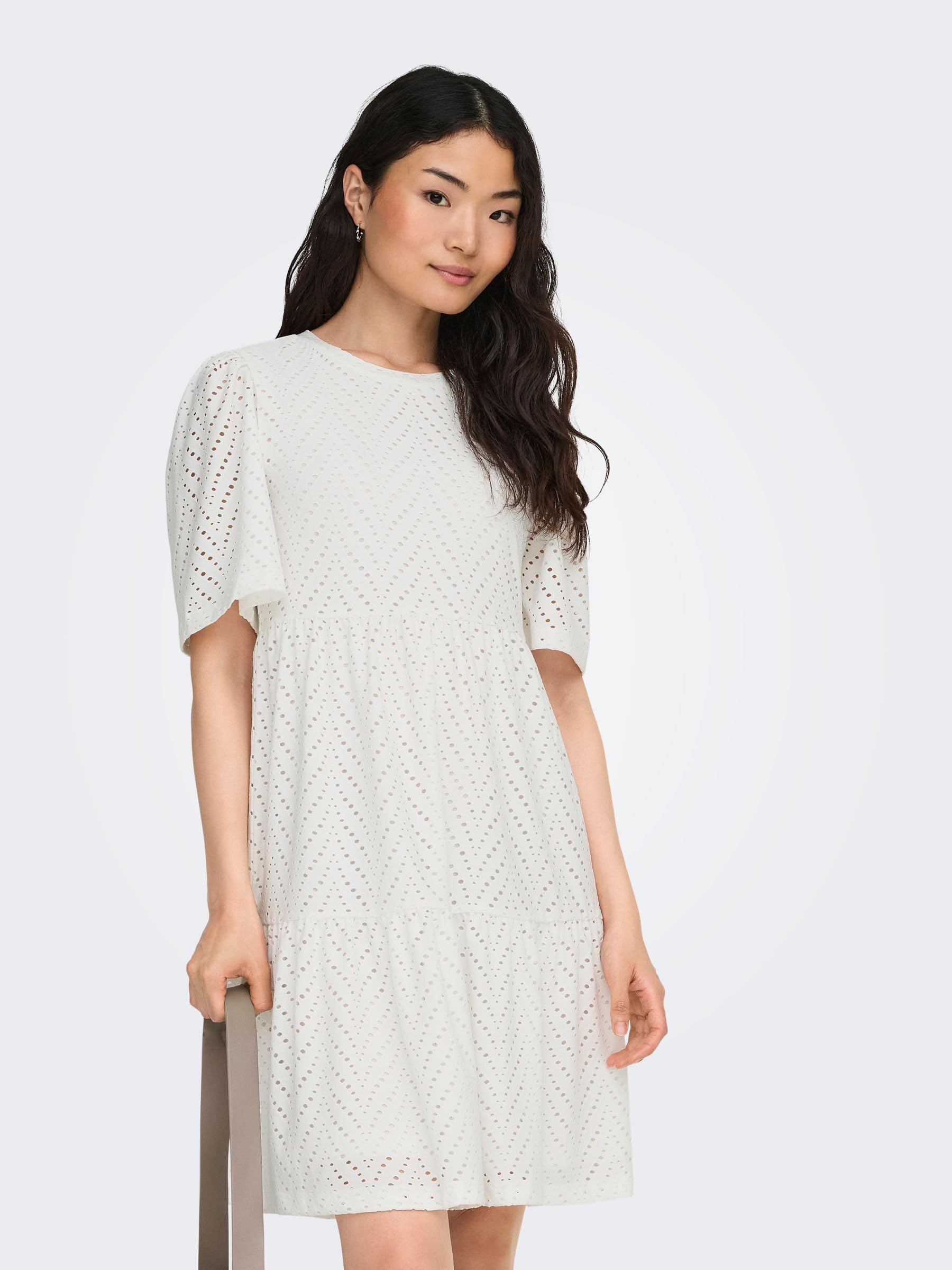 JDY Abito Corto Donna in Pizzo Ricamato Mini, Sciolto Maniche Corte, Collo Tondo, Lunghezza al Ginocchio JDYCARLA