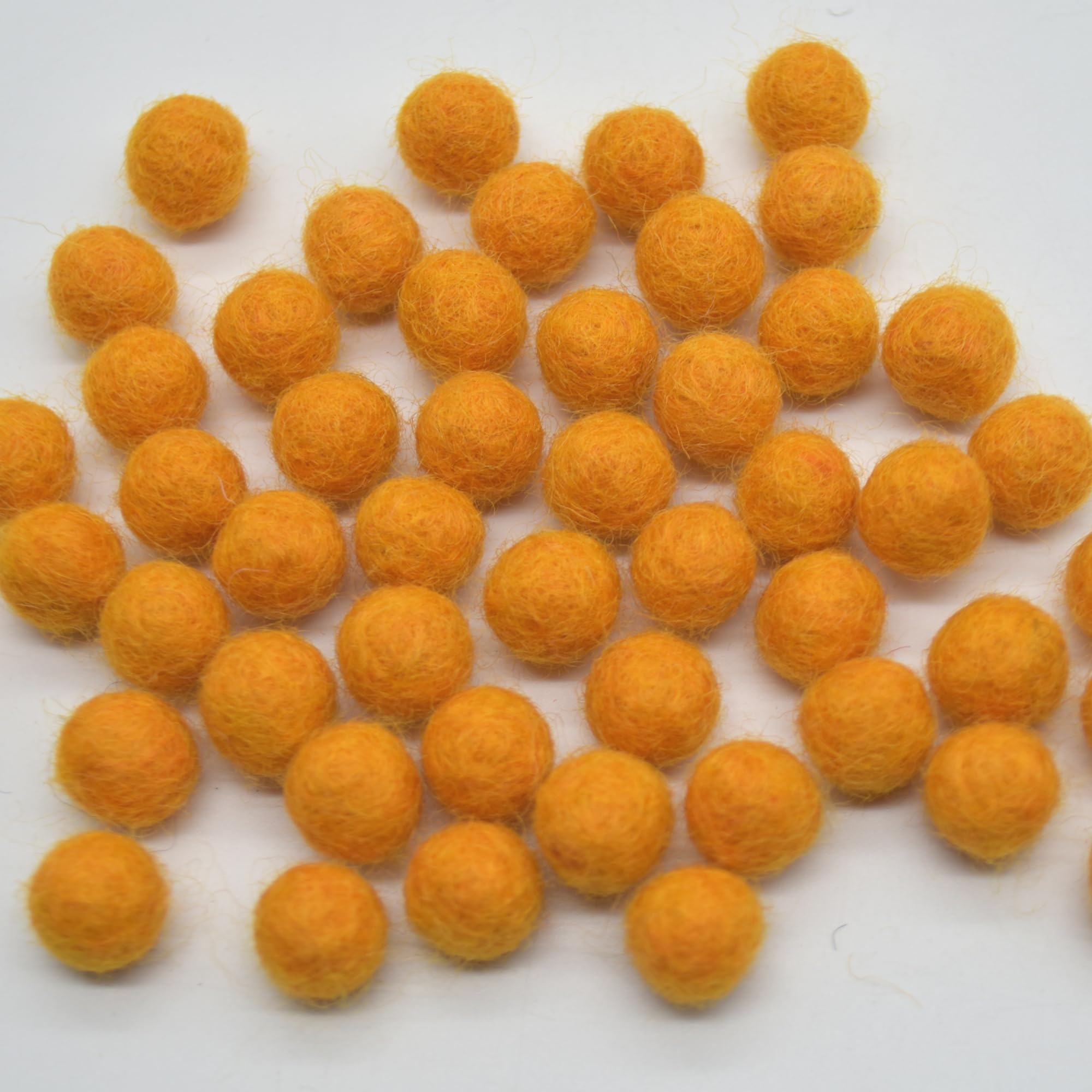 Oriental Direct based in Yorkshire 100% Wool Felt Balls - 50 Felt Balls - 1cm - Orange