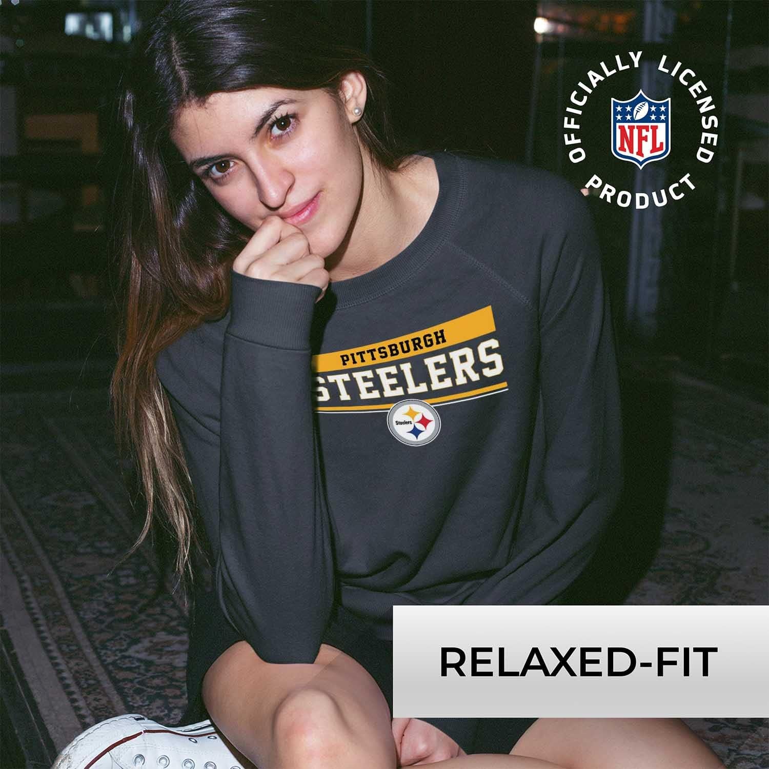 Team Fan Apparel NFL Women's Plus Size Team Block Charcoal Crewneck- Tagless Pullover - Relaxed Raglan- Stay Cool and Stylish