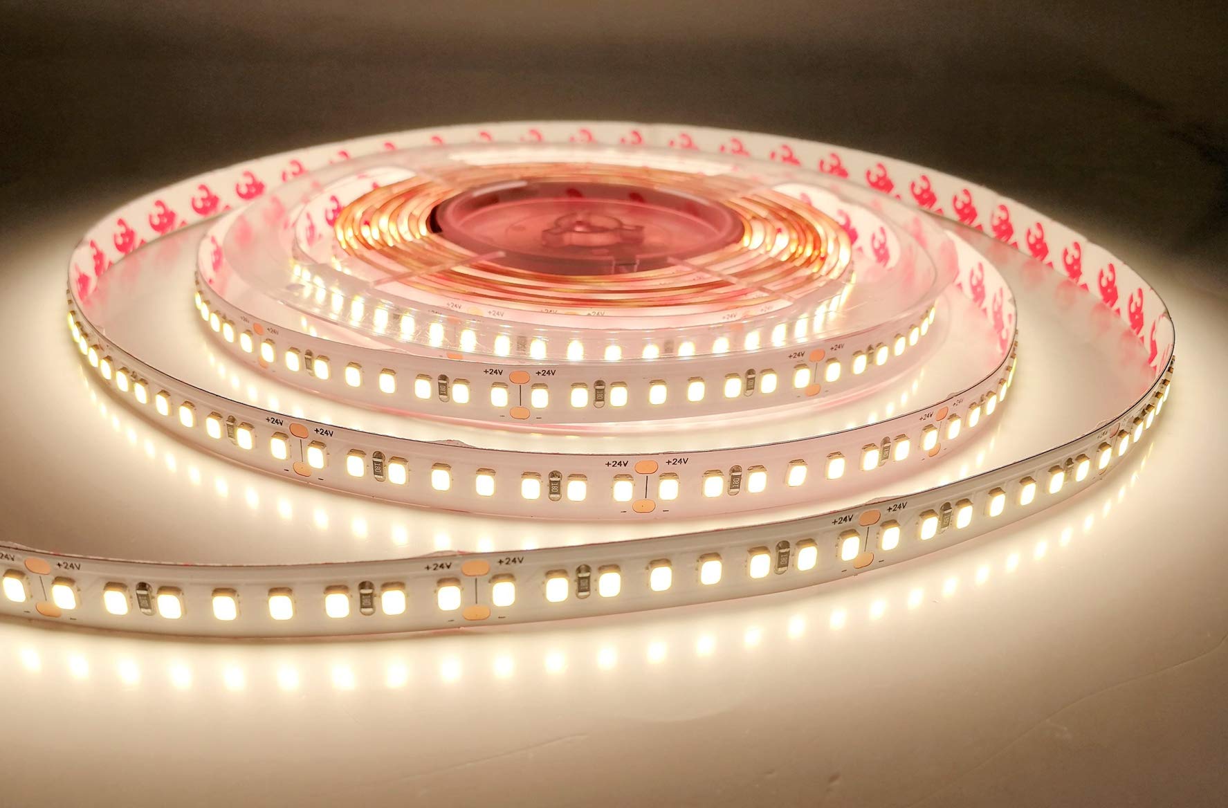 eurekaled – Tira LED a + + 5 mt 130 W 18000 lúmenes 24 V bobina Strip LED de 300 LED chip 3528, IP20 no impermeable Luce Naturale