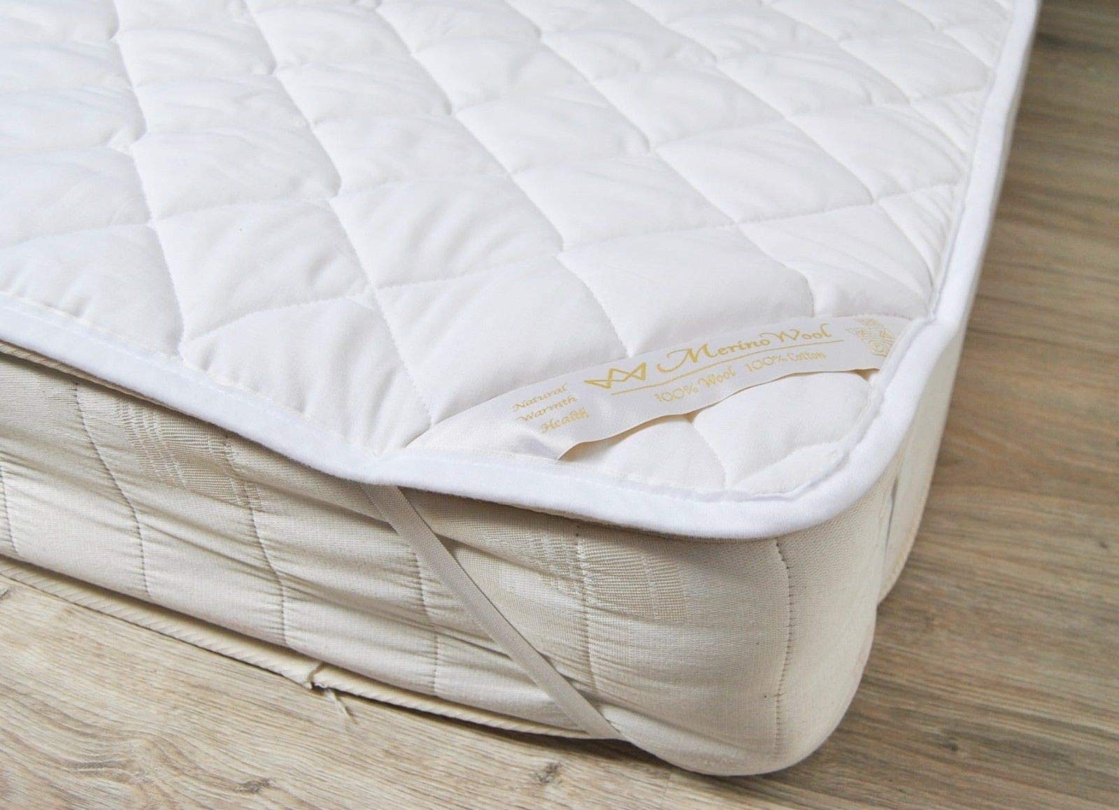 Merino Wool Mattress Topper Pad 140 x 200 Vendita Coprimaterasso in Lana Merino , Foglio size DOPPIO COPRIMATERASSO 140 x 200 cm , Con elastici agli angoli. WOOLMARKED. regalo perfetto ! PRODOTTO NATURALE