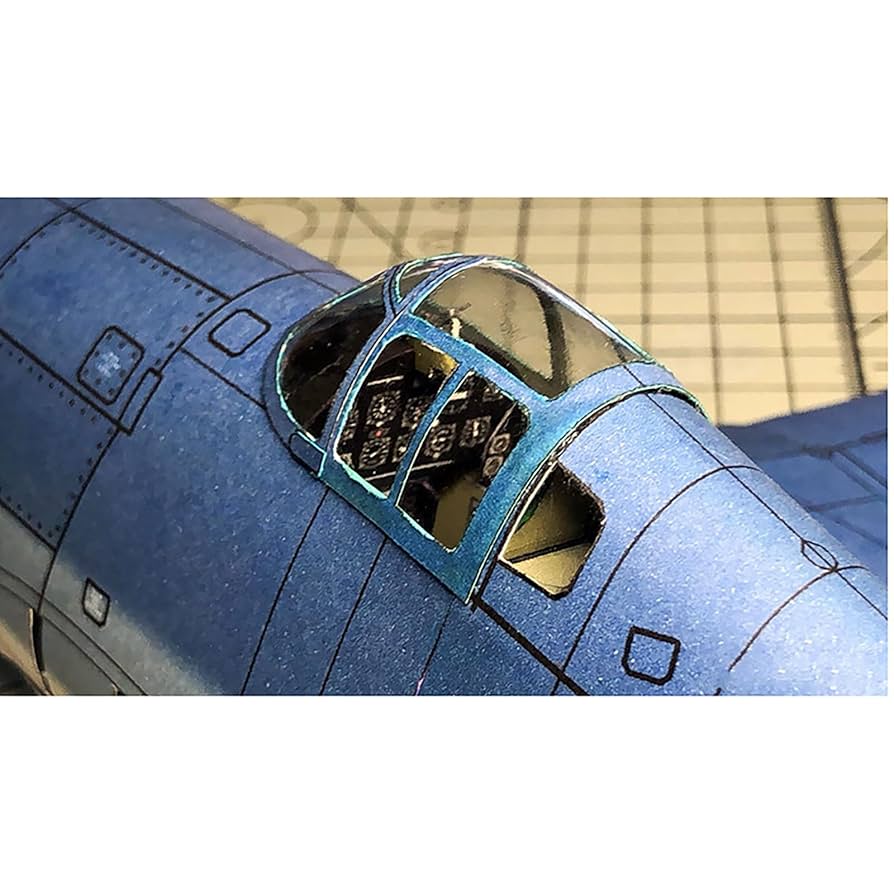 Amazon | ペーパーグラマン F6F-3 ヘルキャット戦闘機 1:32