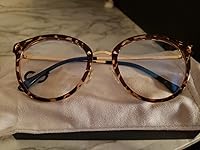 Review Image by E Chang E Chang