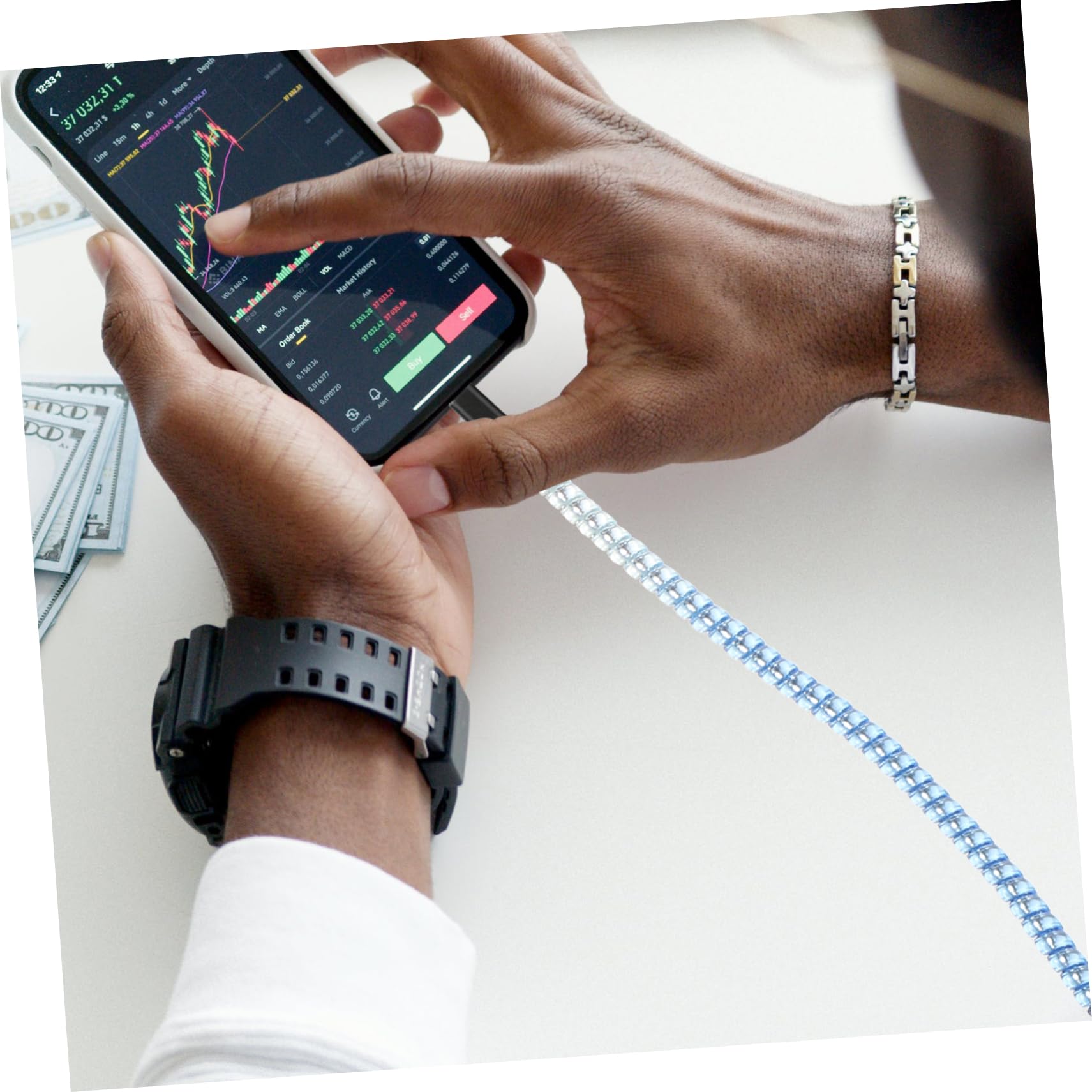 Amazon.co.jp: OSALADI ケーブルプロテクター 三合一電鍍デザイン 1.4m