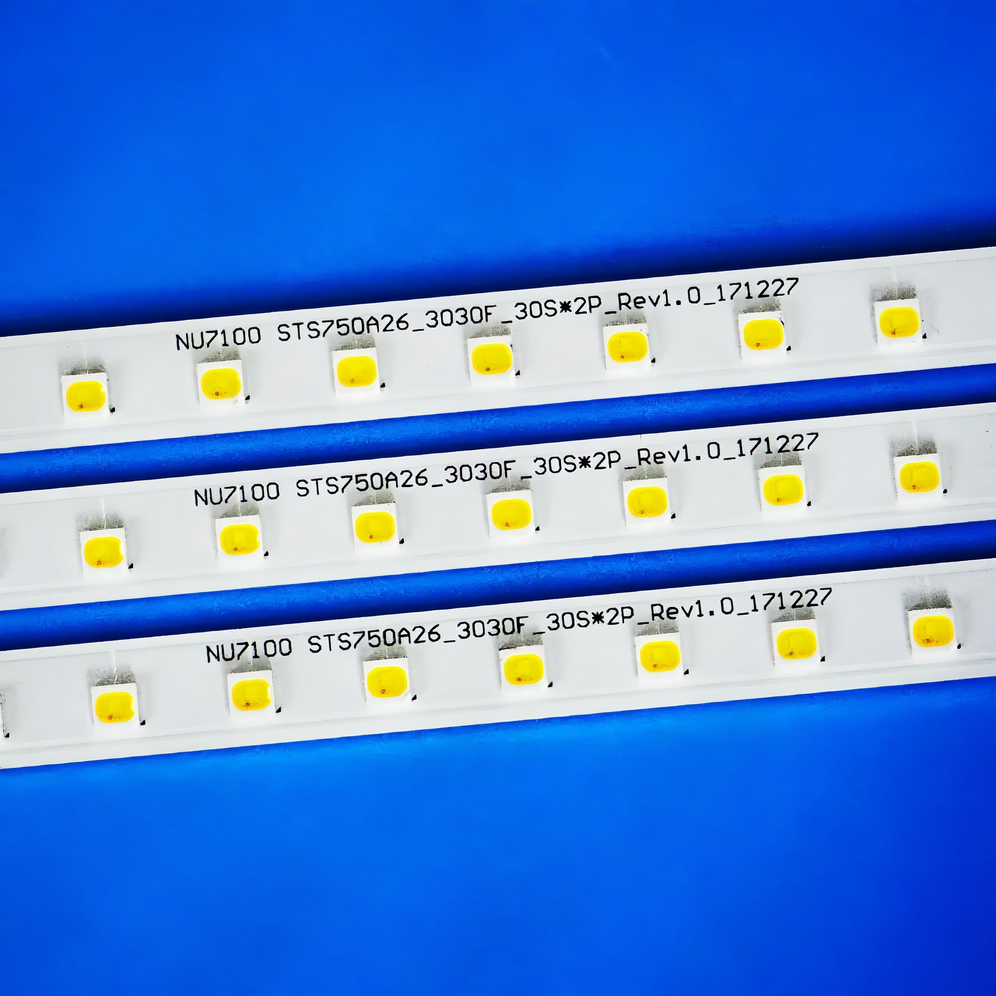 3 strisce di retroilluminazione a LED per TV da 75" STS750A26_3030F BN96-46078A UN75NU6900F UN75NU7100F UN75NU6950F UN75NU6900FXZA UN75NU7100FXZA UN75NU6950FXZA UN75NU6950FXZA UN75NU6950FXZA