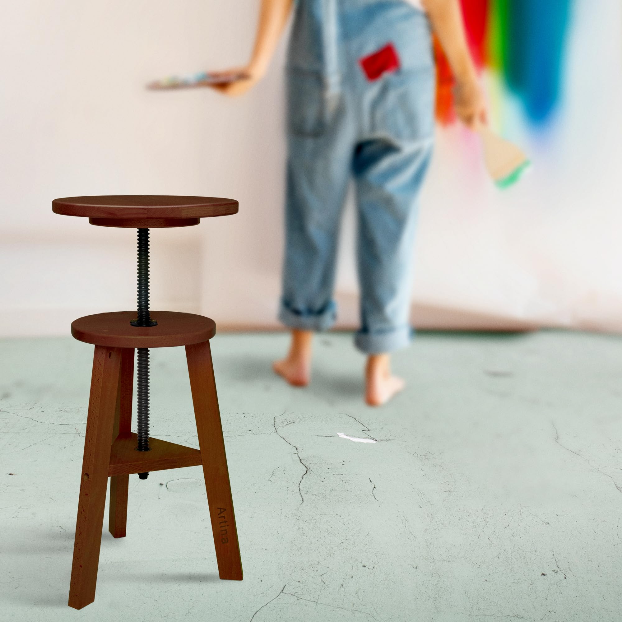 Artina Malhocker Arles Ø 30 cm Sitzfläche Drehhocker Holz höhenverstellbar 48-66cm - runder Künstlerhocker 360 Grad drehbar & belastbar, Nußbaum-Optik, Künstlerdrehstuhl & Werkstatthocker