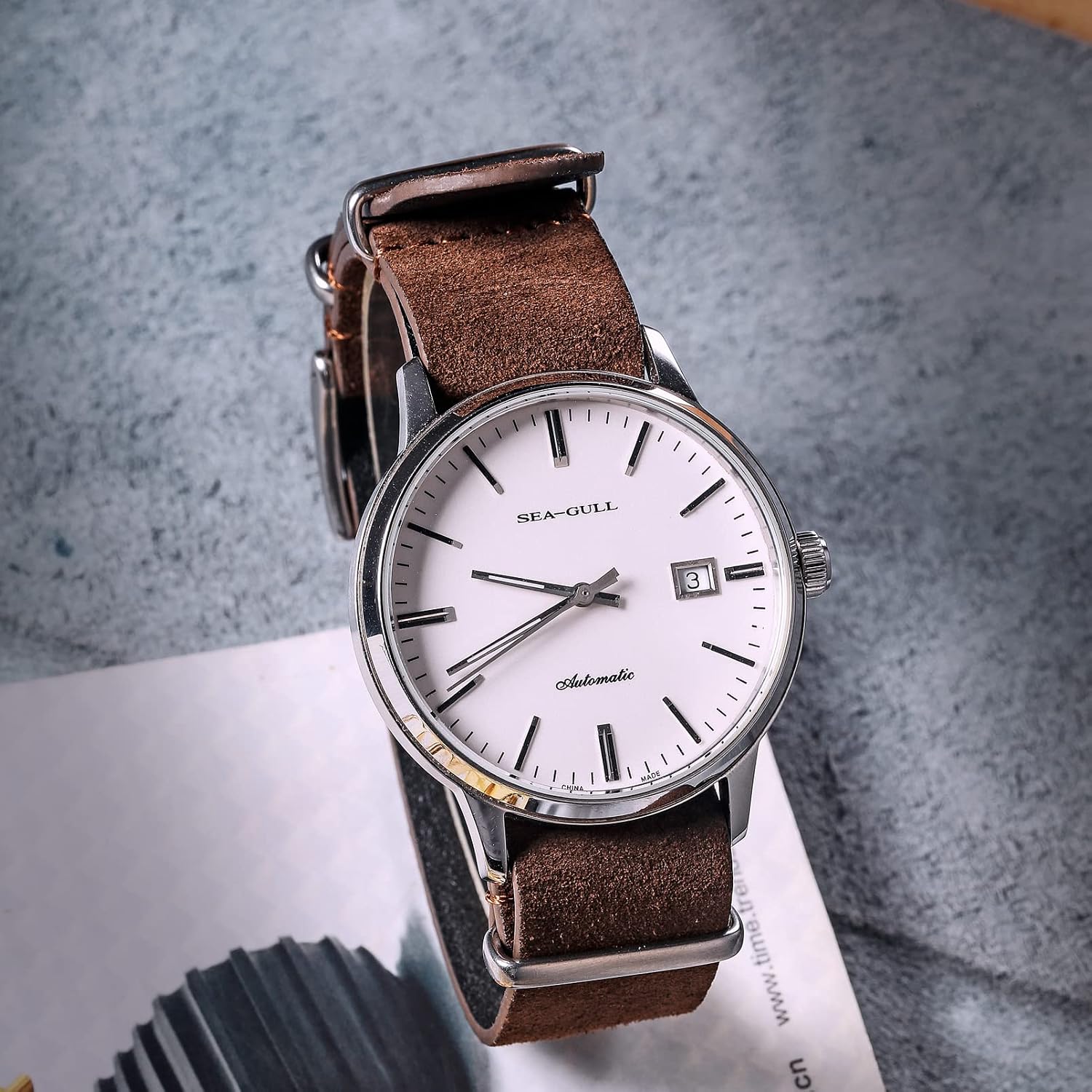 torbollo Suede Leather Watch Band, Style One-Piece Military Watch Strap Vintage Tone 18 20 22mm Replacement Wrap for Men Women