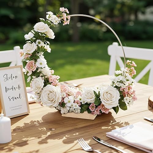 Miniatura 9 de GUDELAK 25 piezas de centro de mesa de aro floral de metal de 12 pulgadas con soporte para mesa, anillo de corona de oro de macramé de metal con 25