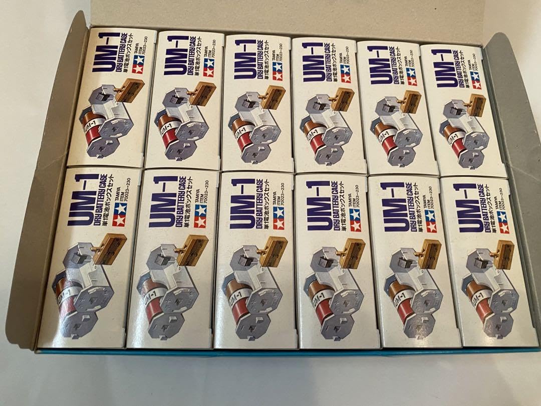 Amazon.co.jp: タミヤ UM-1 単1電池ボックスセット 組立式逆転