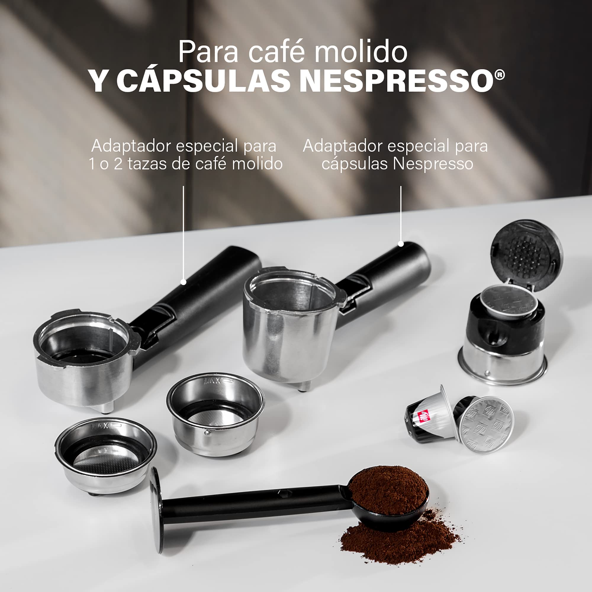 Princess 249412 Máquina de café para Espresso, Compatible con cápsulas Nespresso y café molido, 1 o 2 tazas, 20 bares de presión, Depósito extraíble de 1.5L, con espumador de leche, 1100 W