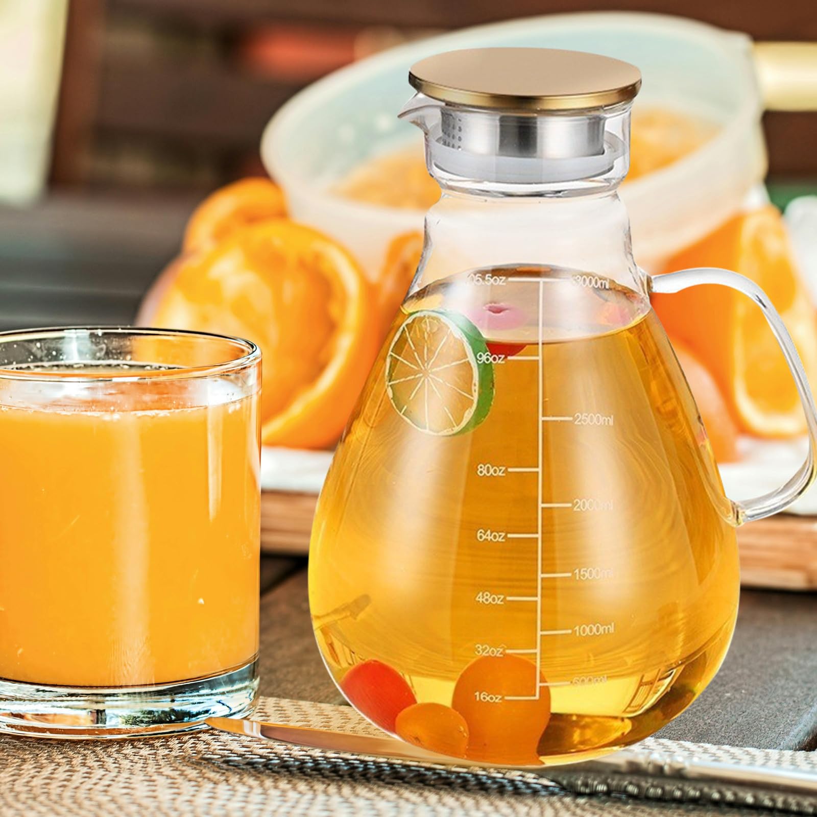 FOMIYES Jarra de Vidrio Borosilicato de 1300ml con Tapa de Acero Inoxidable y Silicona, Dispensador Elegante para Agua y Cócteles en Bodas y Eventos