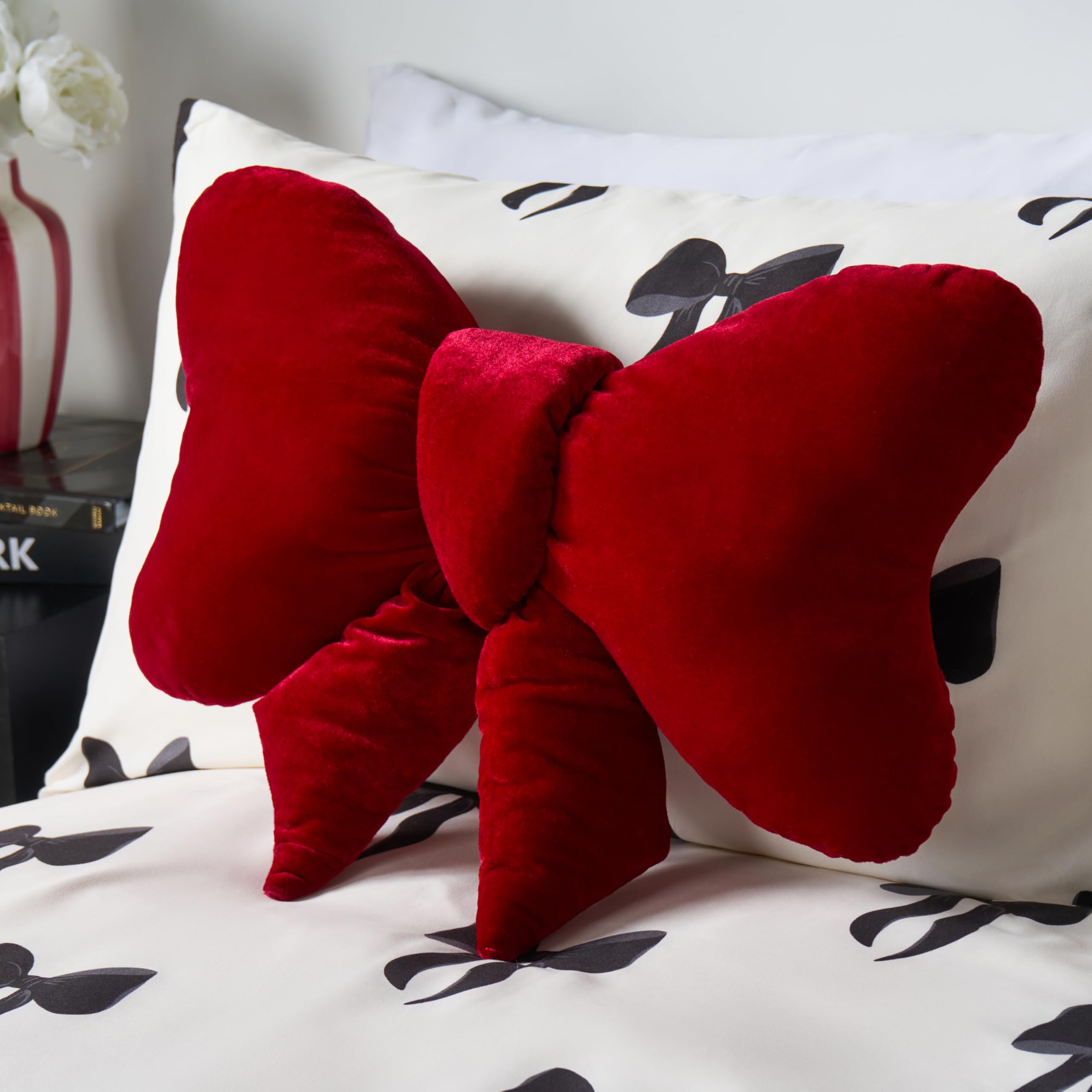 Ohs Red Velvet Bow Shaped Throw Pillow, Novelty Scatter Cushion For Sofa Couch Bedroom Cute Room Decor Back Support Bow Cushion Decorative Plush Pillow, 45 X 33Cm
