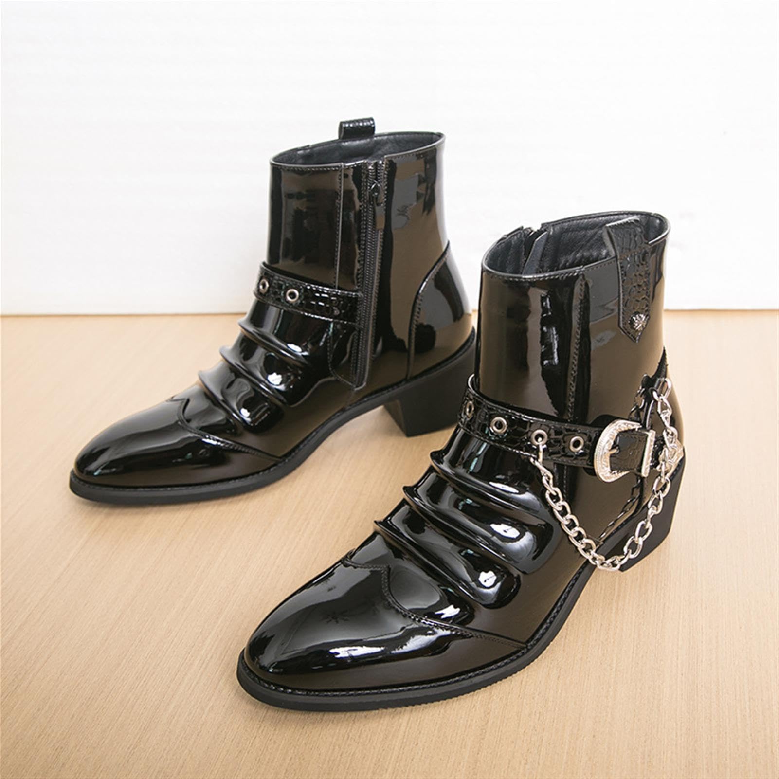 Stivaletti Uomo Vernice con Catena Punta Afilata Scarpe Eleganti Festa | Stivali Moda Uomo Cerniera Laterale Suola in Gomma Comodi Stile Punk Gotico Scarpe da Palco Club Party Cerimonia