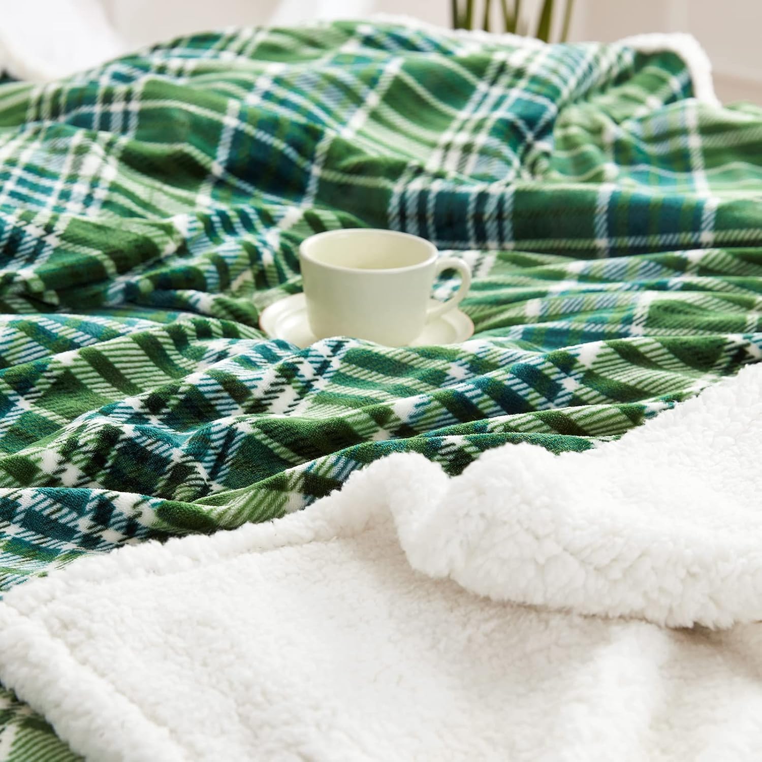 Touchat Sherpa Plaid Throw Blanket(60" X 70", Plaid Green), Fuzzy Fluffy Cozy Soft Blanket, Fleece Flannel Plush Twin Size Microfiber Blanket for Couch Bed Sofa - Image 3