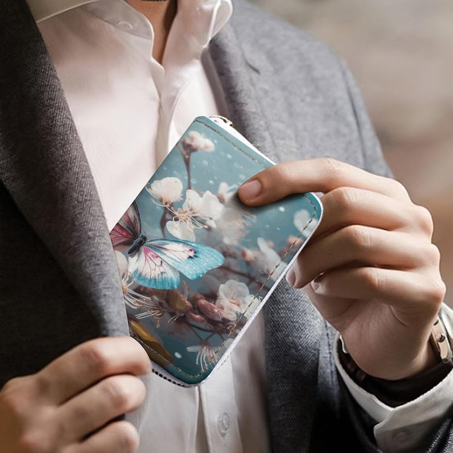 Butterflies Are Flying Card Holder RFID Blocking,Credit Card Wallet for Women And Men,Card Case Organizer Bag with Zipper