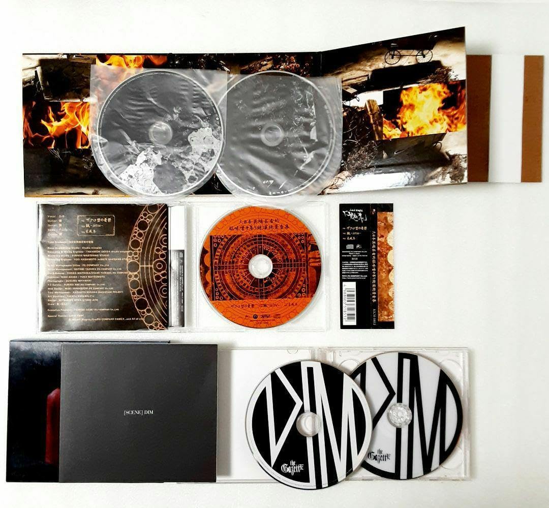 ガゼットCD 国内盤CD☆ザ・ガゼット/the GazettE□ DISTRESS AND COMA