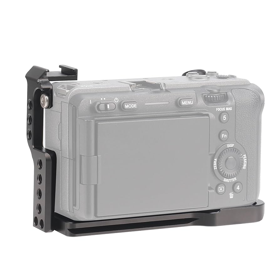 Amazon.com : FocusFoto FX3/FX30 Camera Cage with Cold Shoe