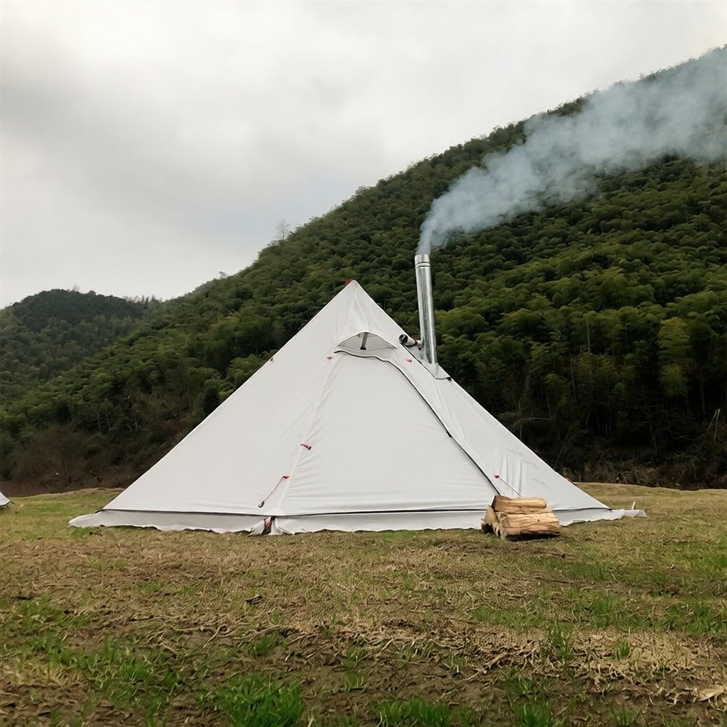Namiot kempingowy tipi na zewnątrz z podnośnikiem kuchennym do rodzinnych wędrówek z plecakiem