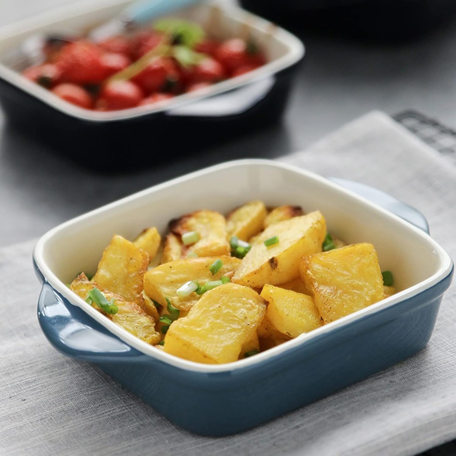 Baking Dish Ceramic Baking Dish Cutlery Household Binaural Plate Cheese Plate Special Baking Tray Western Plate Oven Baking Bowl Bakeware (Color : B2) (A1)