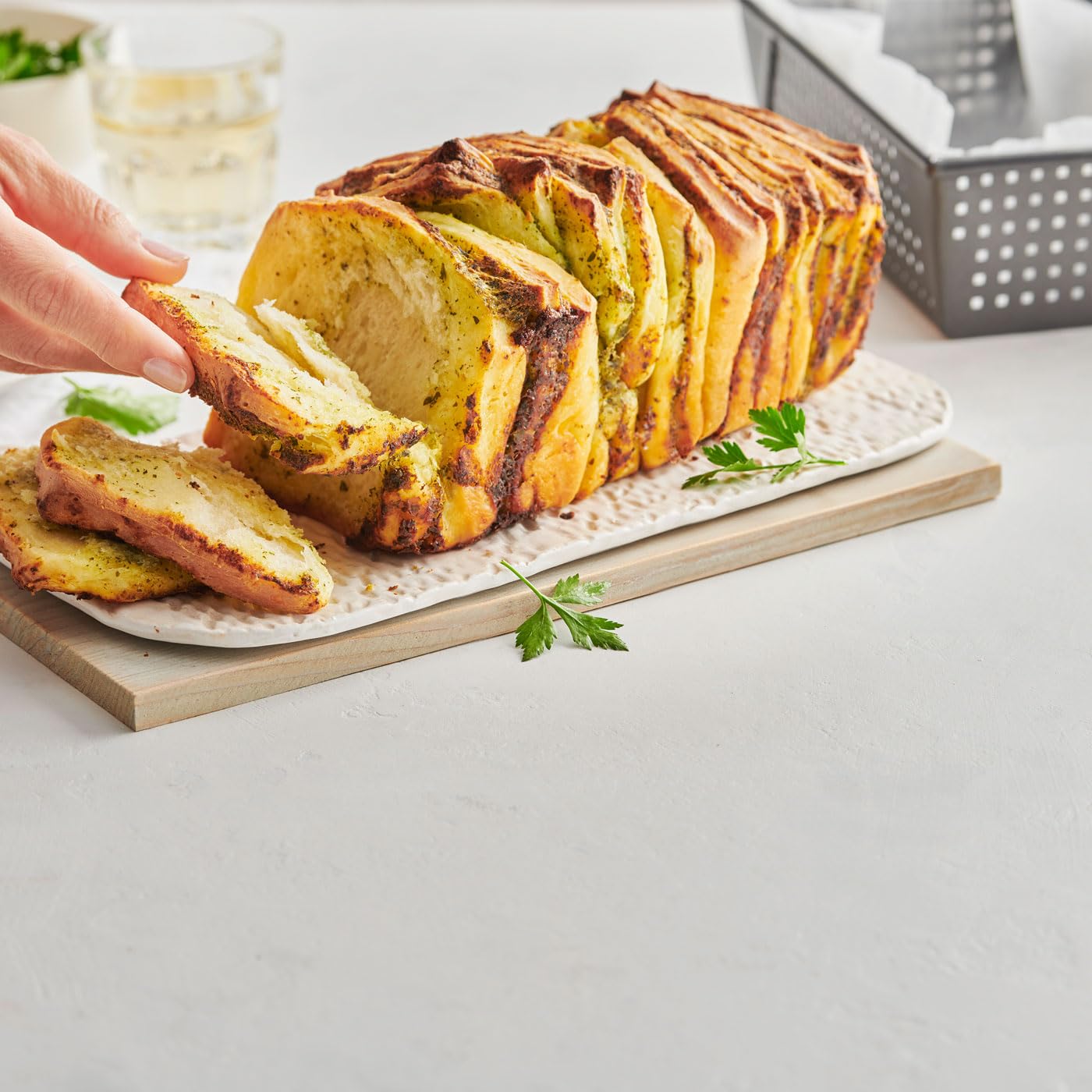 Betty Bossi - Brotbackform 23 cm für Kastenbrot & Zupfbrot Backbuch (40523) | Antihaft Kastenform mit Rezeptideen