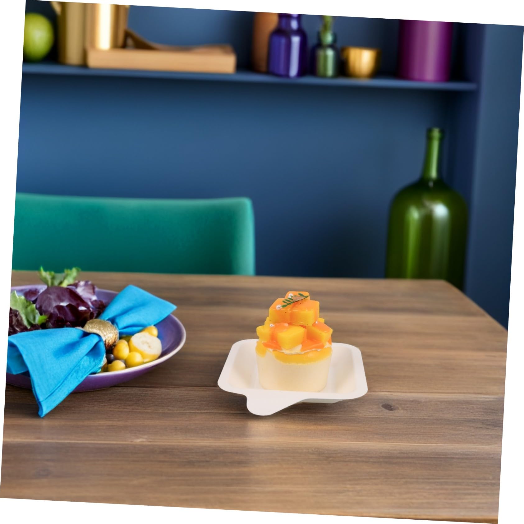 FRCOLOR 100piezas Plato Cuadrado Pequeño de Papel Grueso para Postres Tartas Cumpleaños Barbacoas y Fiestas Plato de Papel para Fiesta Cena y Tarta de Cumpleaños