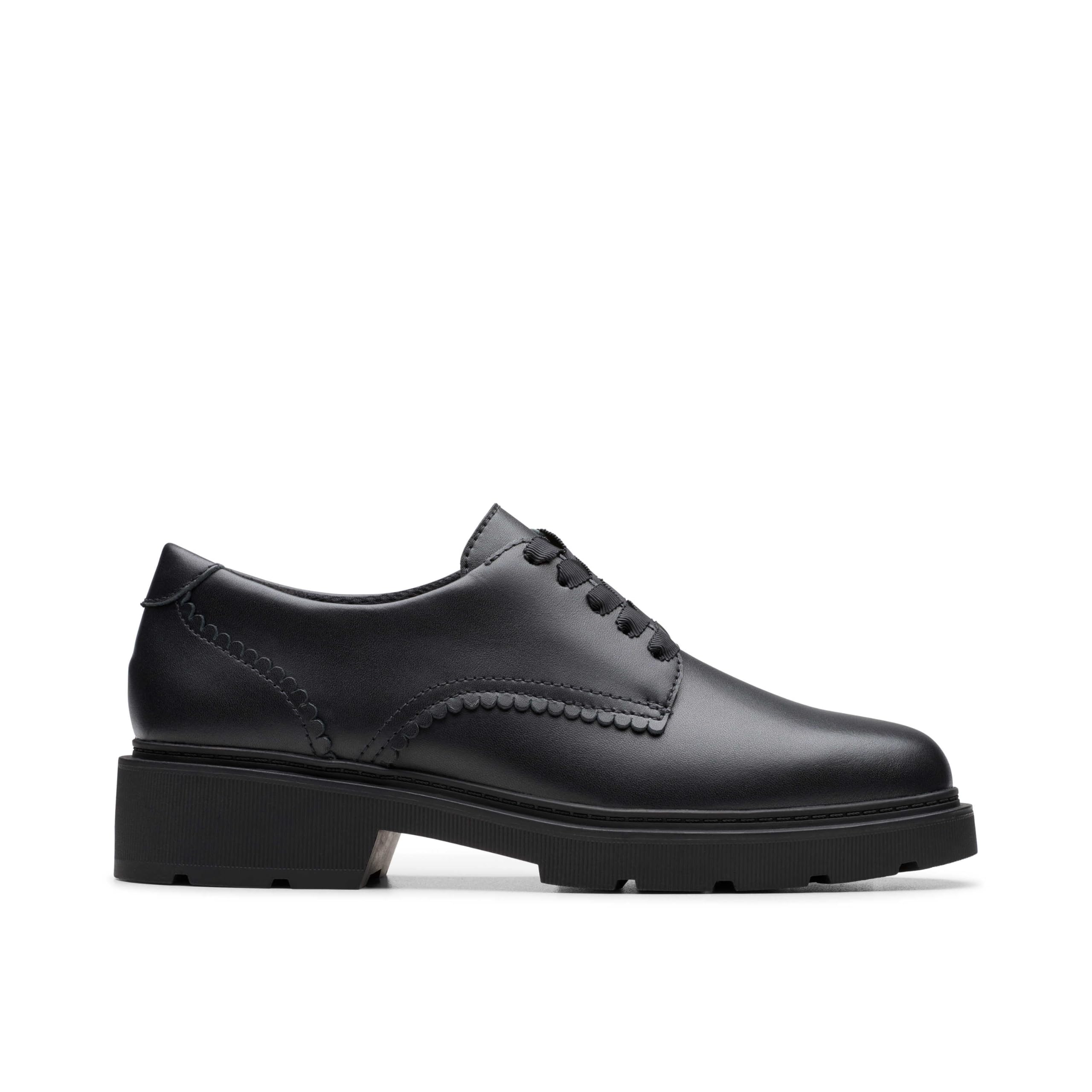 Clarks Eris Pure Y. Childrens Black Leather, 7