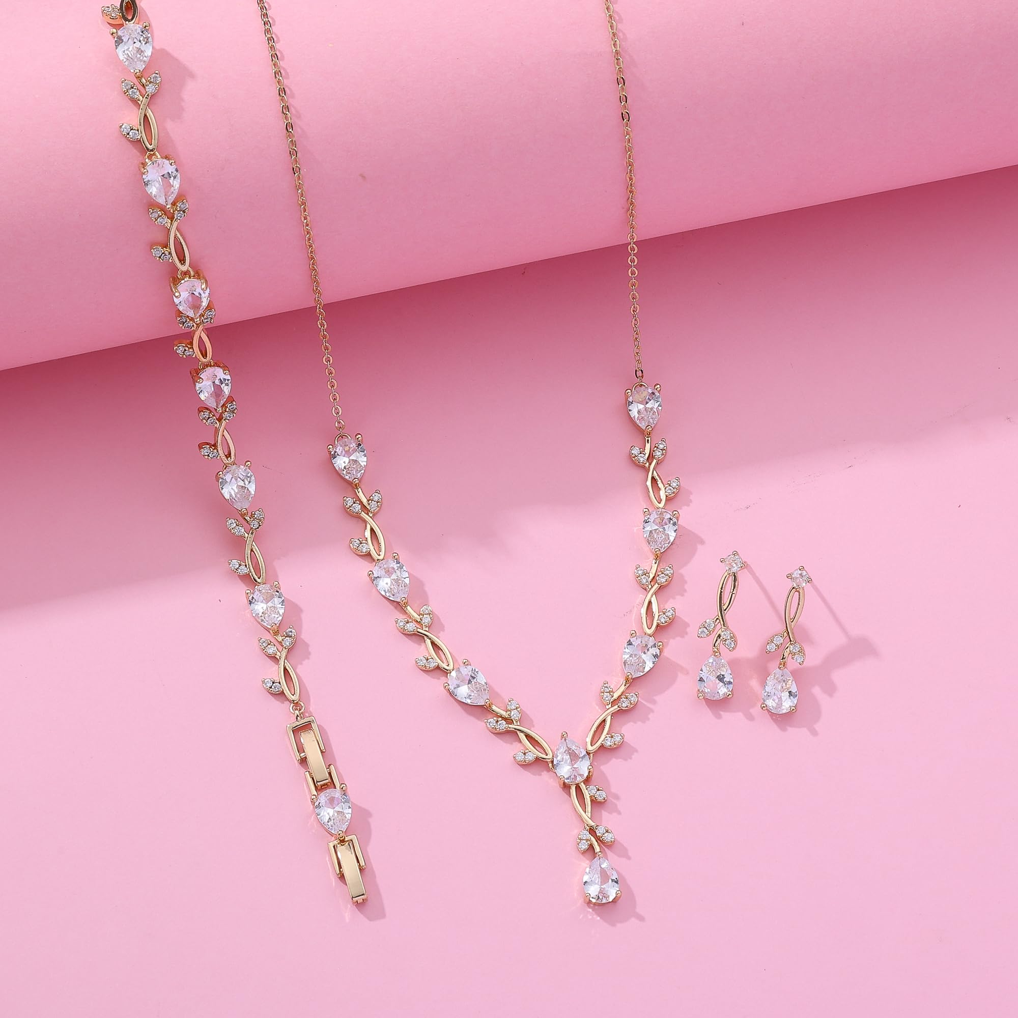 Paxuan Set di gioielli da sposa con zirconia cubica per donne eleganti e scintillanti a goccia con cristalli di zirconia cubica, collana e orecchini, braccialetto, set di gioielli per sposa e