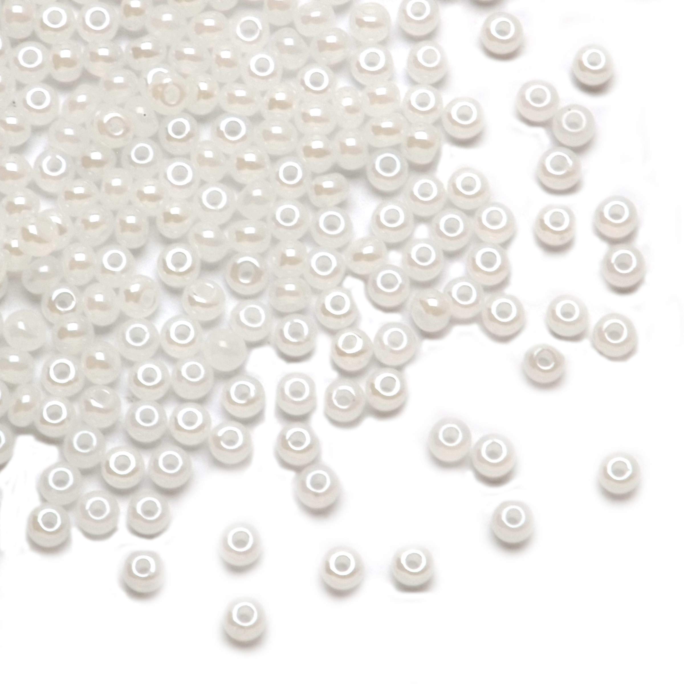 Amazon.com: Dazzle-It! Seedbead White Pearl 6.0, White : Arts