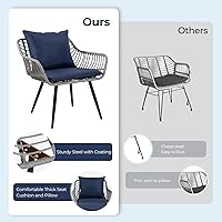 Vista 4 de Juego de muebles de patio de 5 piezas, juego de mimbre pequeño para conversación estilo bistró al aire libre, sillas de ratán de PE para todo tipo