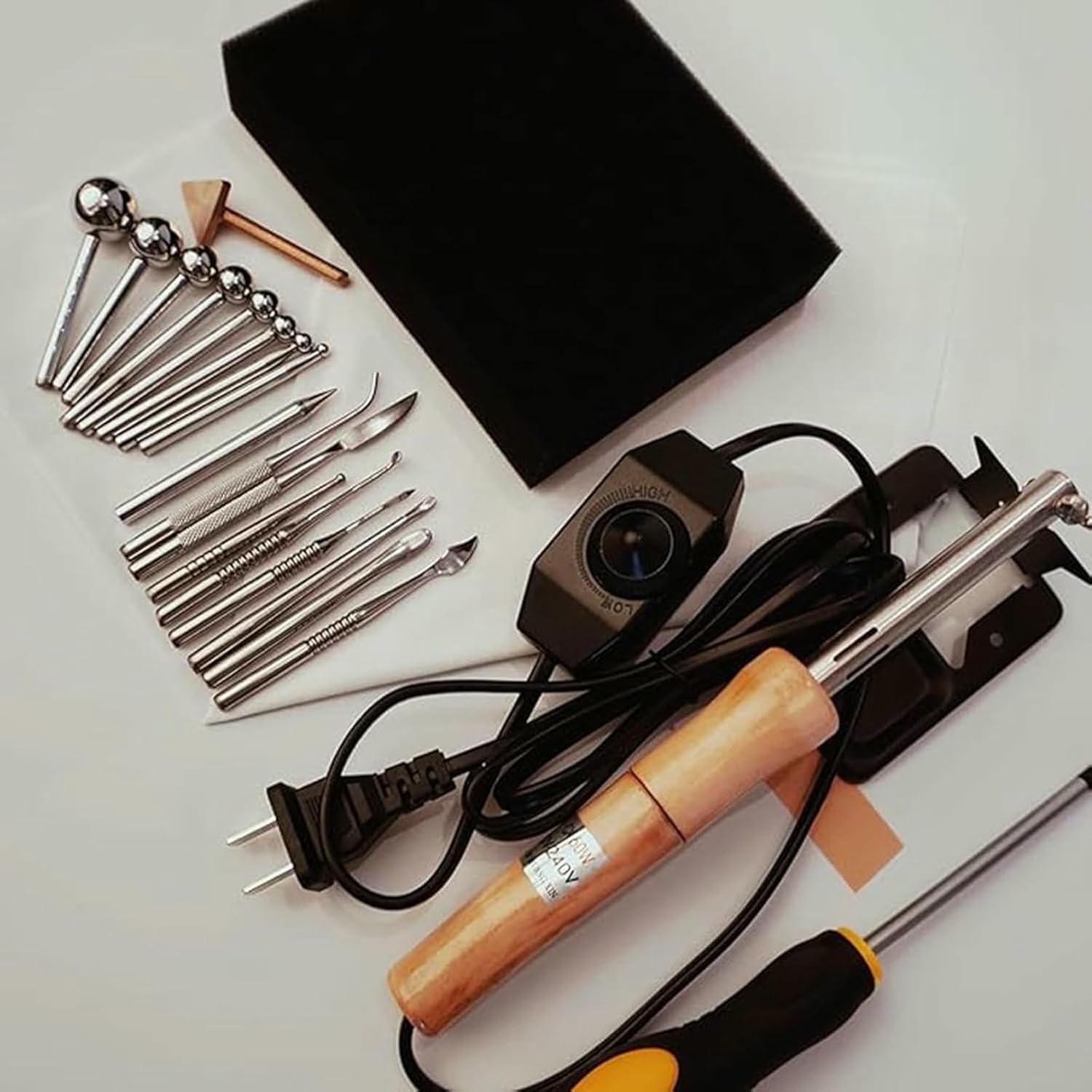 Artificial Flower Ironing Machine with 18 Heads, Electric Fabric Flower Maker, Temperature Adjustable, for DIY Cloth Fabric Flower Making Fake Flower