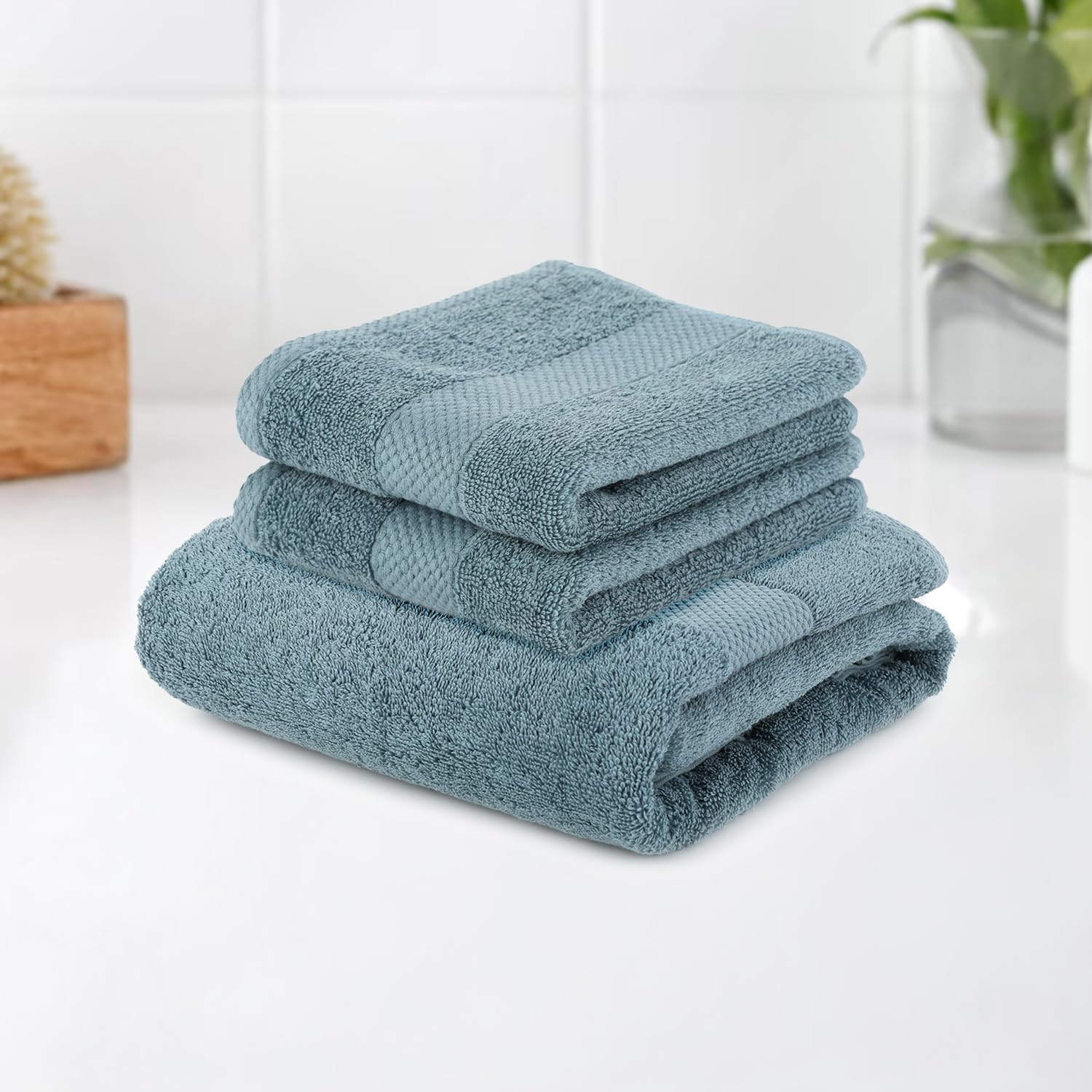 Earthy Fables Premium Gift Combo of Bath Towel and 2 Hand Towels – 100% Cotton, 600 GSM, Soft & Absorbent, Quick Dry & Skin-Friendly – Aqua, Set of 3
