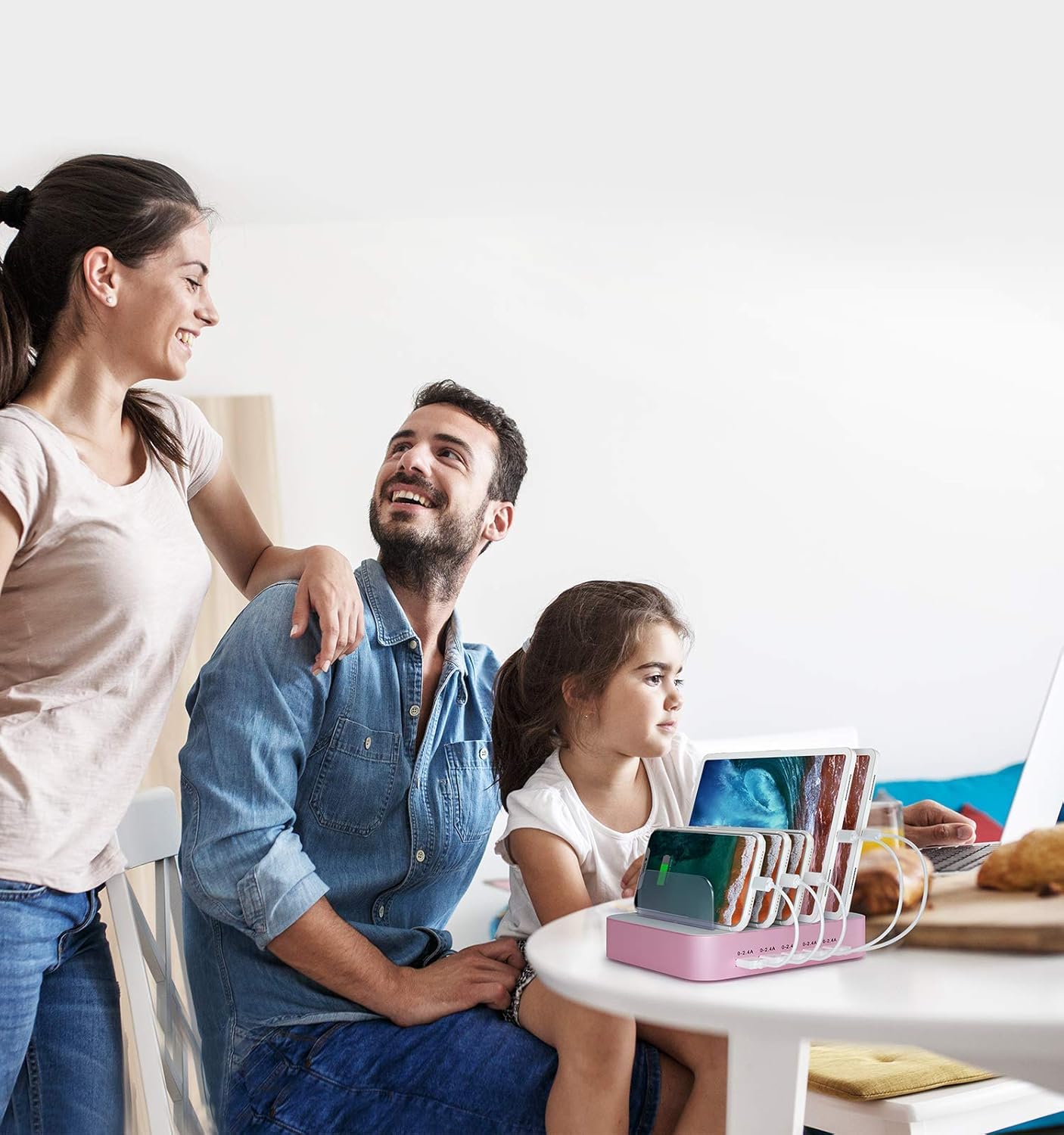 USB Charing Station Dock, 5 Port Charging Station with 7 Short Mixed Cables, for Women, Mother, Girl, Girlfriend, boyfriend Compatible with iPhone iPad Cell Phone Tablets and Other Electronics, Pink : Cell Phones & Accessories