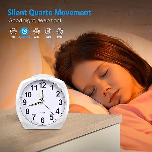 Miniatura 5 de AMIR Reloj despertador analógico que funciona con pilas, reloj pequeño silencioso sin tictac, reloj despertador de escritorio con repetición y luz,