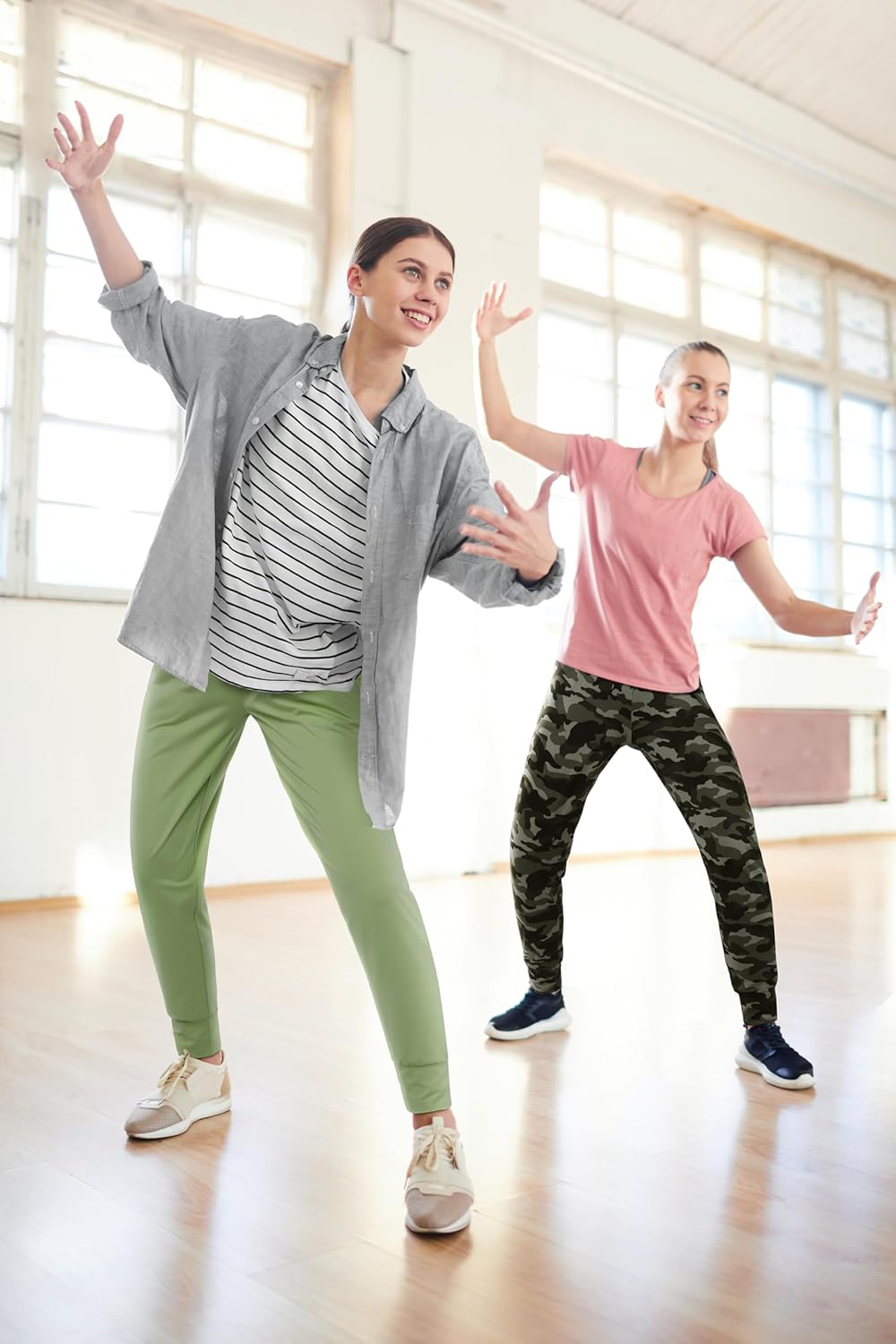 Women's Sweatpants with Pockets Soft Lounge Pants Casual Athletic Jogger Pants Drawstring for Workout Yoga Running - Image 5