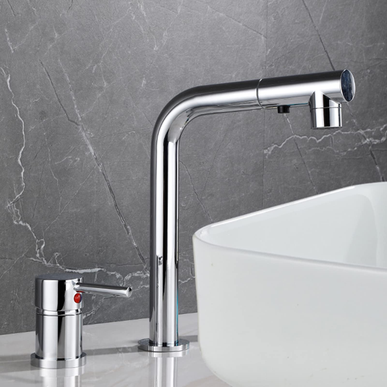 Mitigeur de lavabo avec douche noir pour simplifier la routine beauté matinale en famille