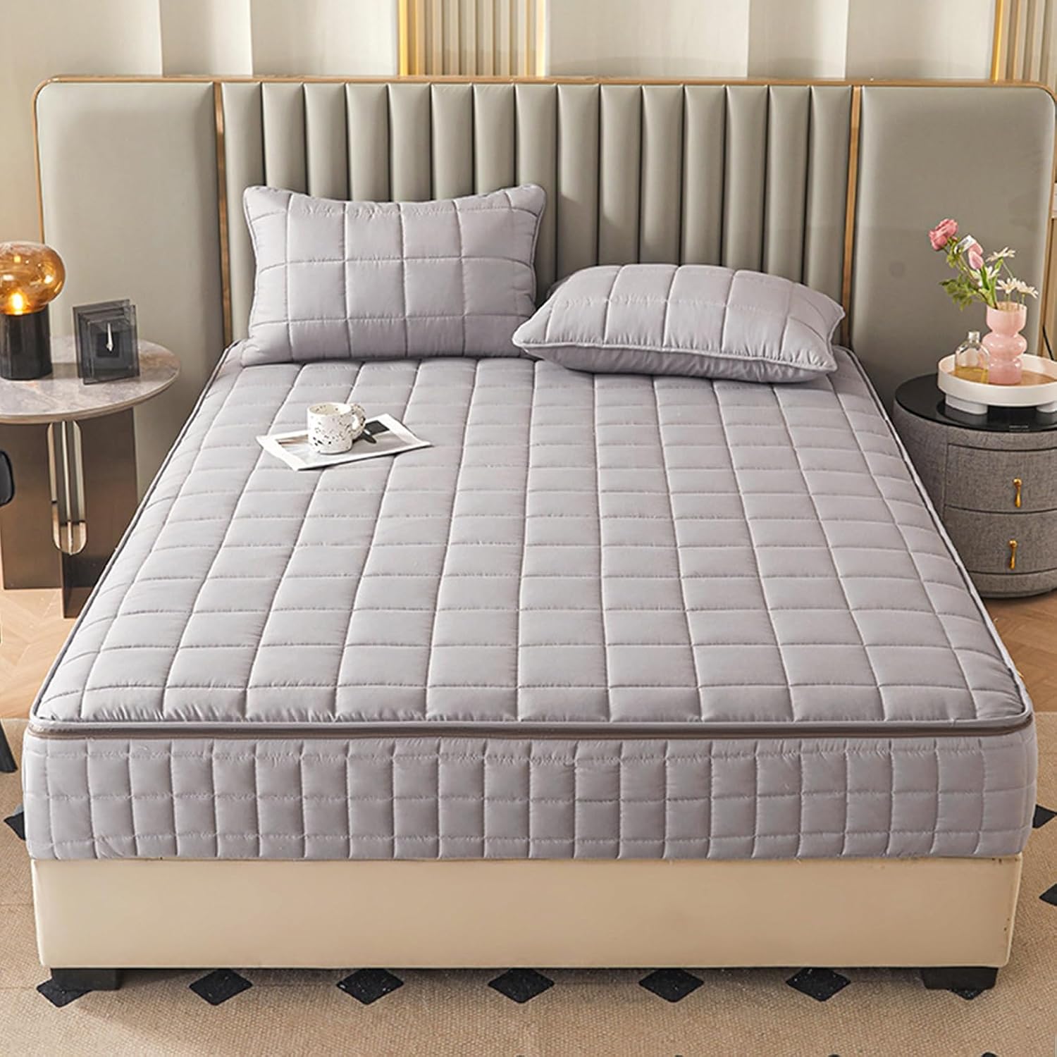 Mattress Protector Double Small King Super Single Bed - Fitted Sheet Zippered Queen Twin XL Full Size Bed, Breathable, Non-Slip Thickened Quilted Mattress Cover(Gray,Queen 60"x80"+14")