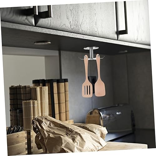 Miniatura 5 de Gancho giratorio de acero inoxidable para organización de cocina debajo del gabinete para almacenamiento eficiente, fácil instalación y ahorro de