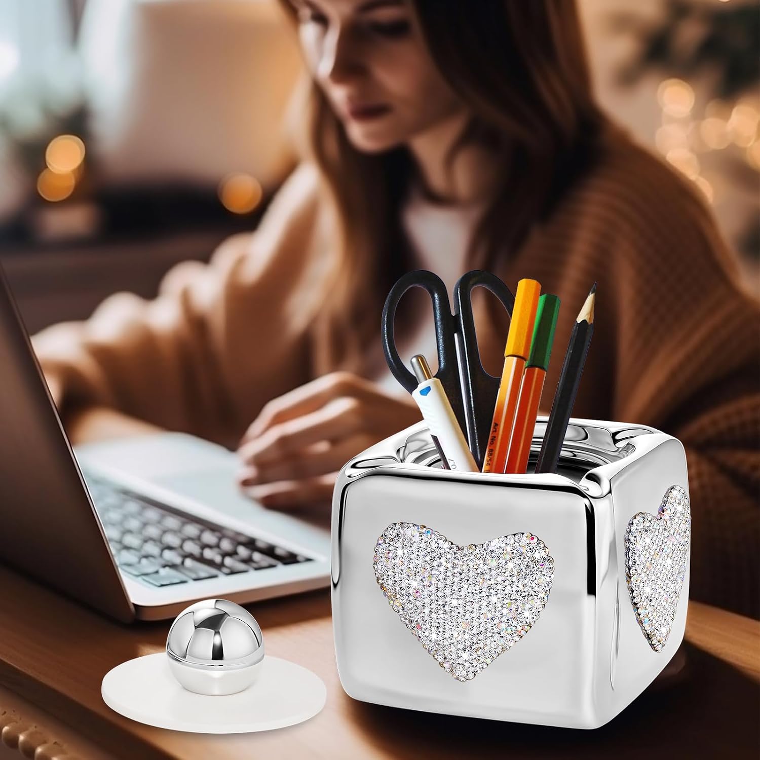 SlowVibes Bling Heart Ceramic Ashtray with Lids, Windproof, Cigarette Ashtray for Indoor Outdoor Use, Ash Holder for Smokers,Desktop Smoking Ash Tray for Home Office Decoration,Gifts for Women Smokers