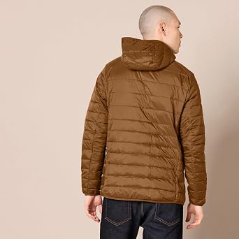 Amazon Essentials Men's Lightweight Water-Resistant Packable Hooded Puffer Jacket
