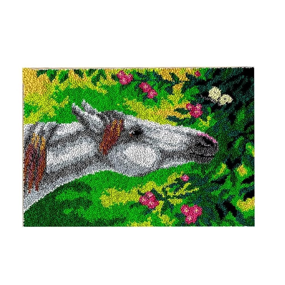 ROCKY&CHAO Latch Hook Kit for Adults & Kids Complete DIY Rug Making Craft Kits with Yarn & Canvas and Crochet Needle, Adult Craft Kits for Women Relaxing Home Art Project - White Horse 50x38CM