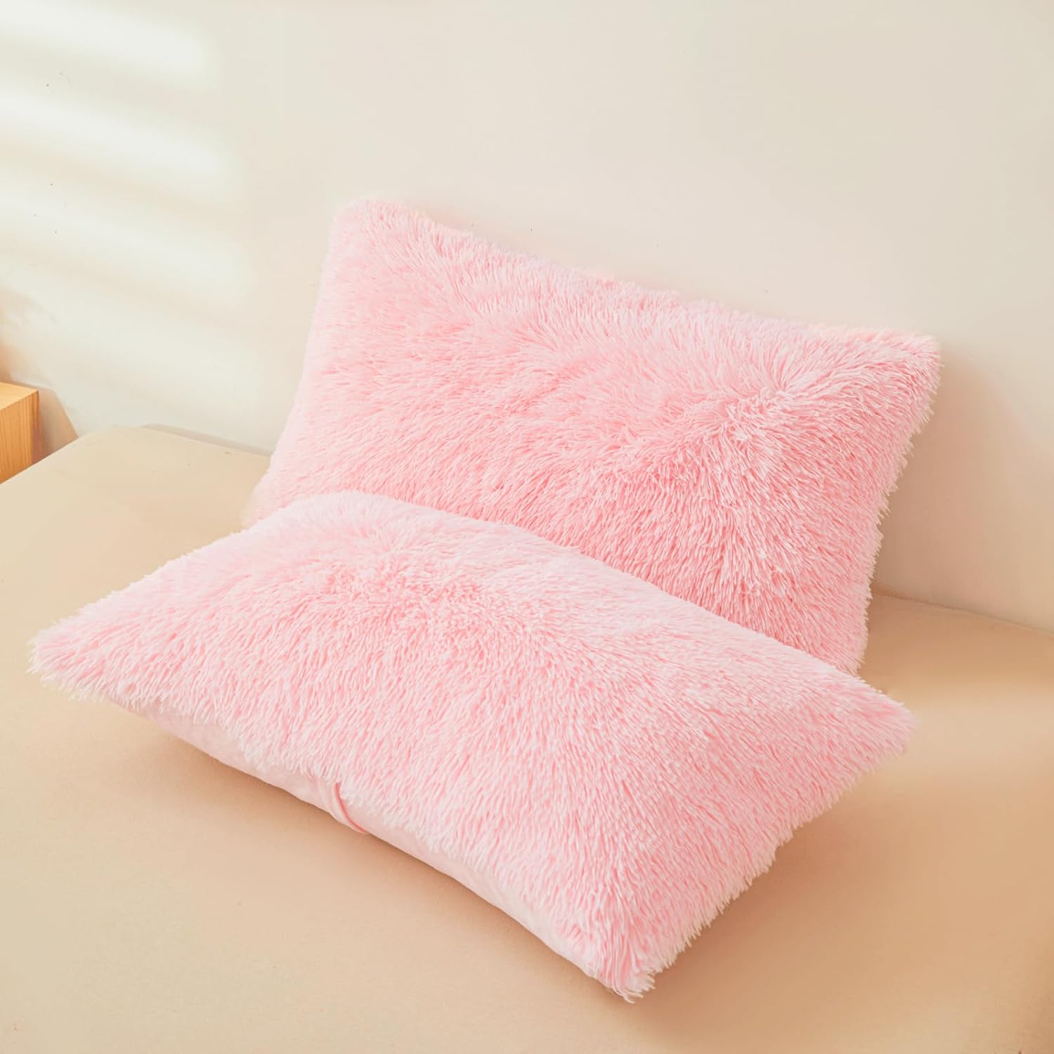 Fluffy Pink Faux Fur Comforter Cover Set，Fuzzy Plush Bedding 3Pcs (1 Faux Fur Duvet Cover +2 Fuzzy Pillowcases) Fluffy Bed Set (Pink, Queen)