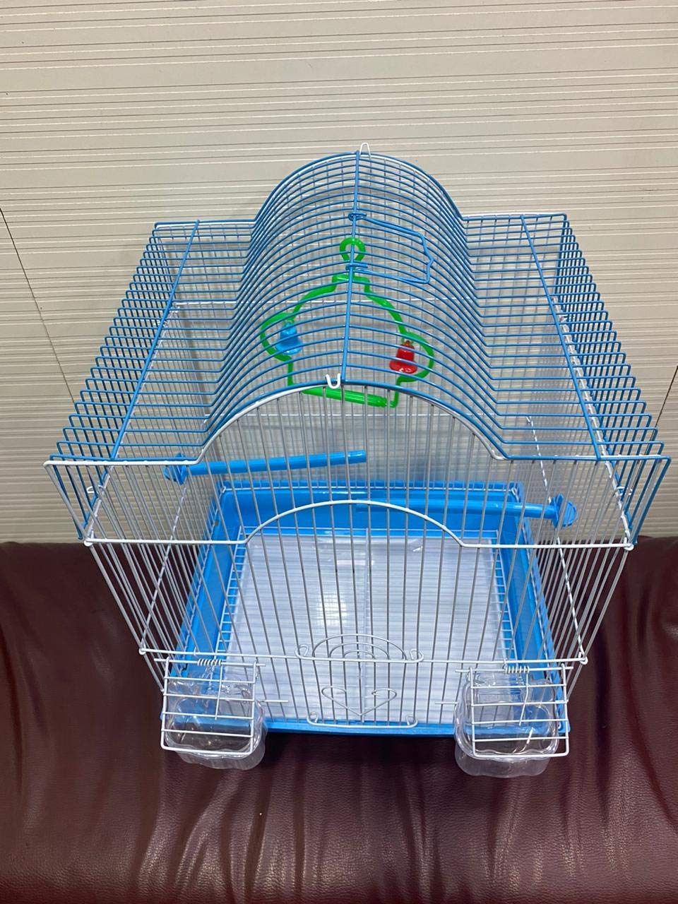 Bird cage for Budgies,Finches,Love Birds,Cuttlefish BoneHolder,Cuttlefish Bone,2perch,2Cups,Swing (13 x 10.5 x 18 Inches)-Central Fish Aquarium (Colors May Vary) (C15) 1