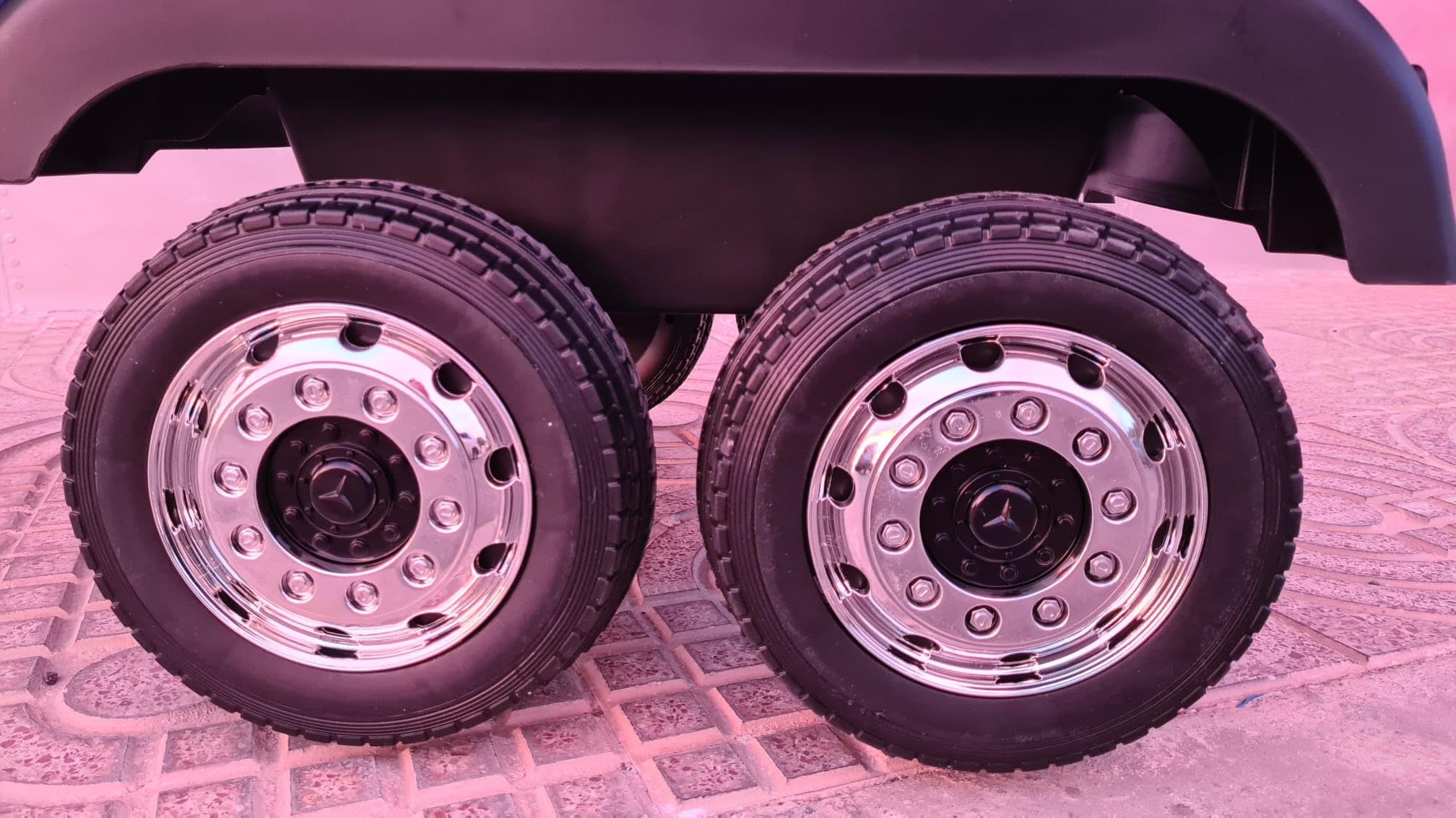 Rimorchio blu per camion elettrico Scania o Mercedes ACTRI 4X4 da 12 V per bambini (Viene spedito solo il rimorchio)