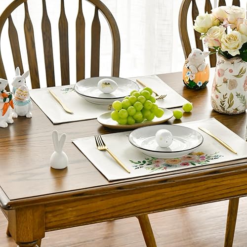 Miniatura 7 de Artoid Mode Juego de 4 manteles individuales de Pascua con diseño de conejo y flores para mesa de comedor, 12 x 18 pulgadas, para primavera, verano,