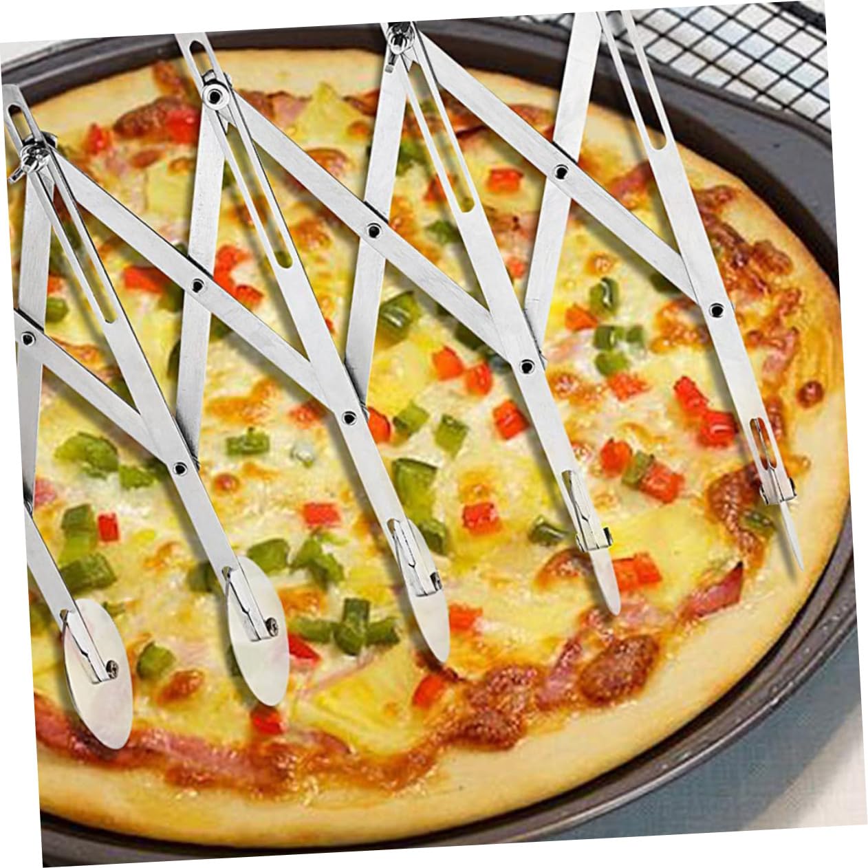 Amosfun Couteau Pâtisserie 5 Roues en Acier Inoxydable Argenté, Coupe-pâte Ajustable, Outil Essentiel Cuisine Moderne, Trancheuse à Pizza Pratique et Résistante Lave-vaisselle