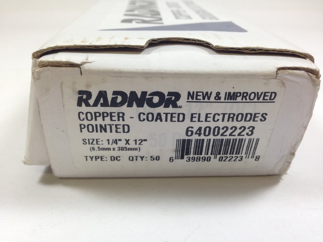Radnor RAD64002223 1/4" x 12" Copper-Coated Pointed Carbon Air/Carbon Arc Gouging Electrode (50 Per Box)