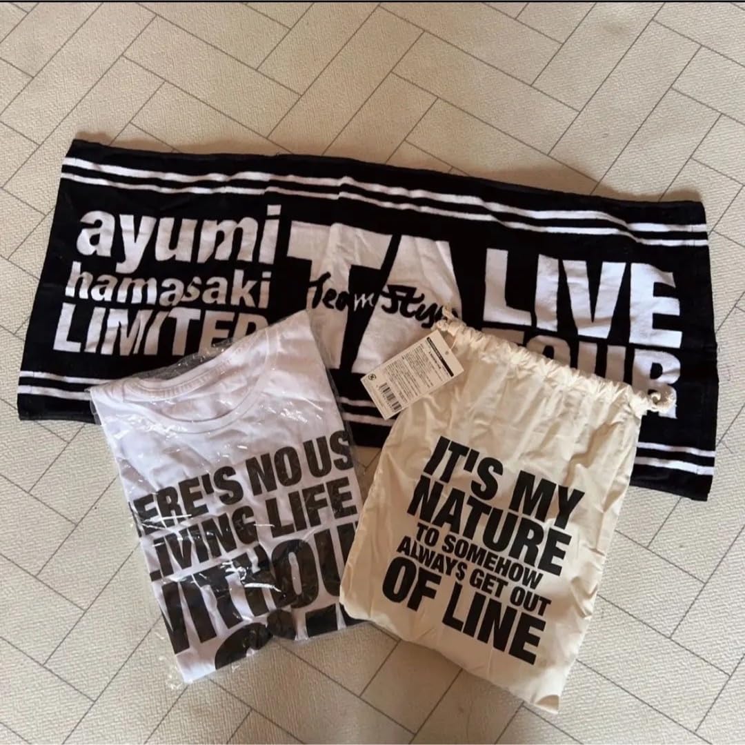 Amazon.co.jp: 浜崎あゆみ TAツアーグッズ Tシャツ(S) フェイスタオル
